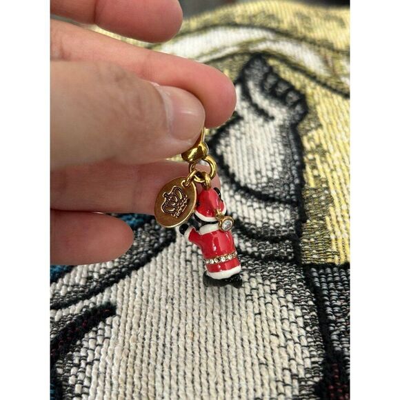 Limited Edition 2009 Juicy Couture Yorkie Santa Charm - Picture 5 of 6